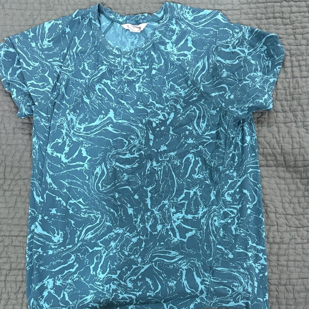 Athleta women’s Teal Swirl Short Sleeve Tee small